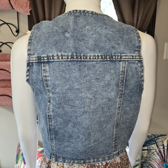New! Button Front Denim Vest - Picture 7 of 7